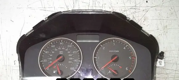 Volvo S40 Speedometer (instrument cluster) 186100164