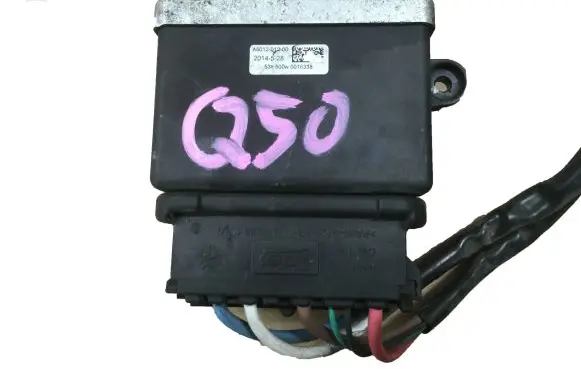Infiniti Q50 Fan control module T915160