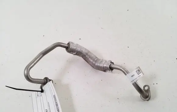 BMW X1 F48 F49 Air intake hose/pipe 7617532