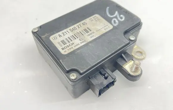 Mercedes-Benz E W211 Battery control module A2115402745
