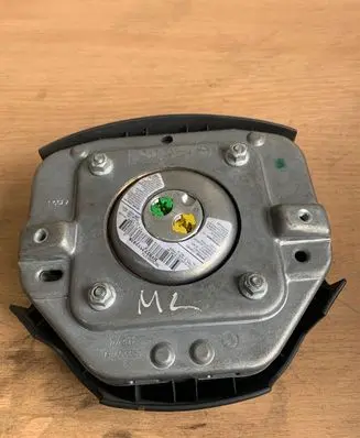 Mercedes-Benz ML W163 Steering wheel airbag 30366637A