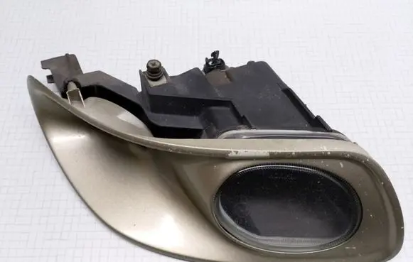 Nissan Maxima Front fog light ICHIKOH2185