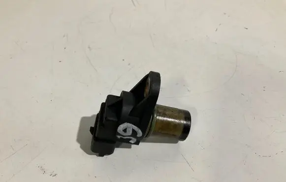 Mercedes-Benz E W211 Camshaft position sensor A0031539728 A0031539708