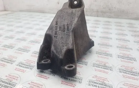 Audi A4 S4 B5 8D Engine mounting bracket 8D0199307L