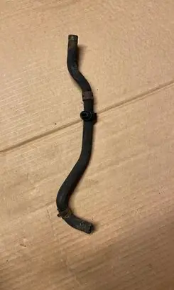Toyota Avensis T250 Engine coolant pipe/hose