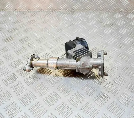 BMW 3 E90 E91 EGR valve 7563241