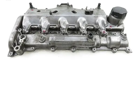 Volvo V70 Rocker cam cover 08692397