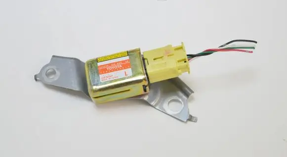 Lexus RX 330 - 350 - 400H Airbag deployment crash/impact sensor 1879000740 8983448010