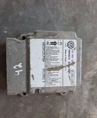 Volkswagen PASSAT B5 Airbag control unit/module 1K0909607 5WK43412 05H02092300