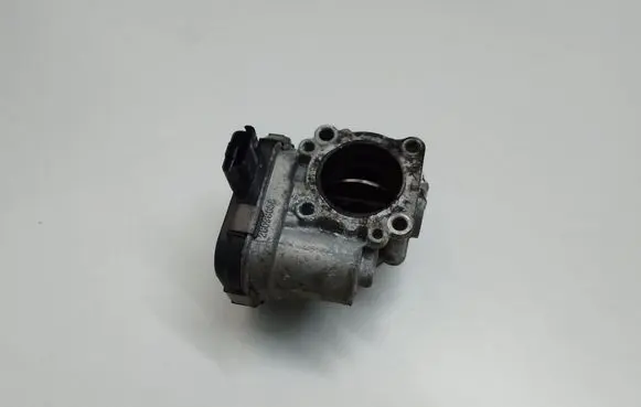 Peugeot 208 Throttle valve 9673534480