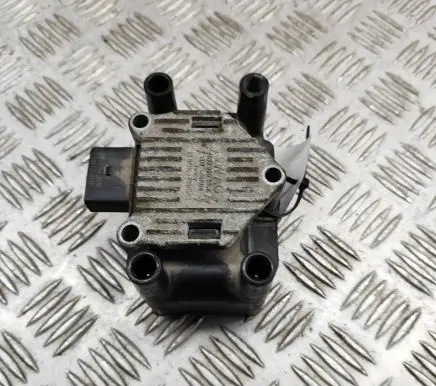 Skoda Yeti (5L) High voltage ignition coil 032905106E