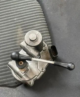 Audi A4 S4 B7 8E 8H Intake manifold valve actuator/motor A2c59513862