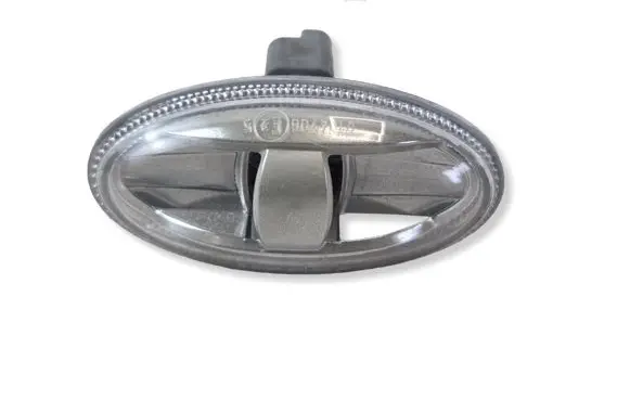 Peugeot Partner III Front fender indicator light 0104706
