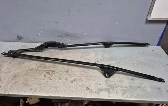 Audi RS Q8 Front strut bar 4M0803228L