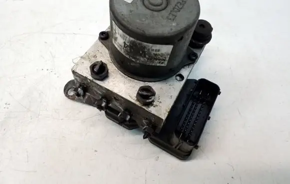 KIA Sportage ABS Pump 589203U940