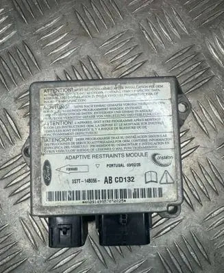 Ford Mondeo Mk III Airbag control unit/module 3S7T14B056 ABCD132