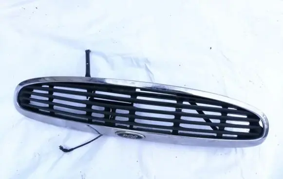 Ford Scorpio Front grill 95gg8a133afw
