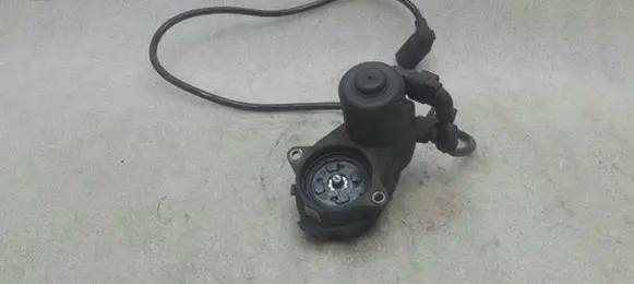 Mercedes-Benz CLA C117 X117 W117 Hand brake/parking brake motor A1729060300