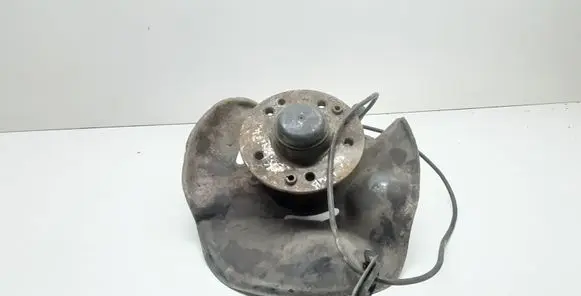 Mercedes-Benz E W124 Front wheel hub spindle knuckle