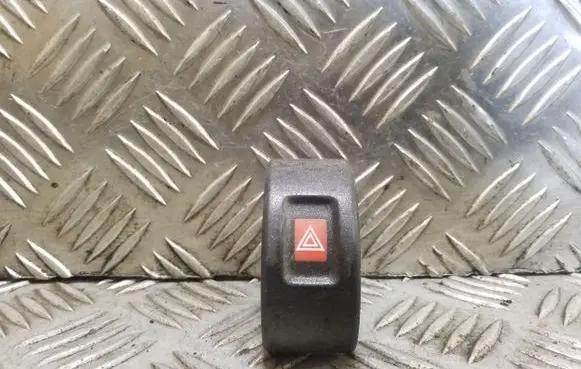 Opel Astra G Hazard light switch 90561384 90437427
