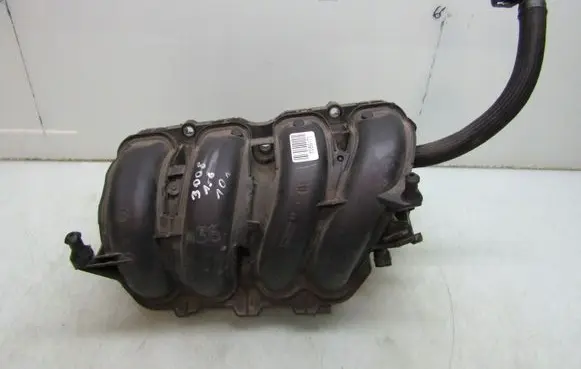 Peugeot 3008 I Intake manifold V752817280