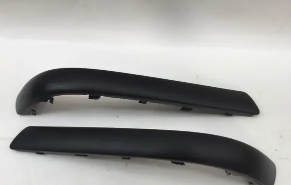 Volkswagen PASSAT B5.5 Rear bumper trim bar molding 3B9807791B 3B9807792B