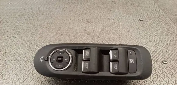 Ford Mondeo MK IV Electric window control switch 7S7T14A132BC