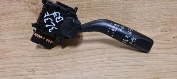 Mazda 323 F Wiper control stalk 17B1122