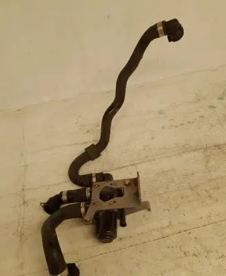 BMW X3 F25 Coolant heater control valve 8514441 8573717