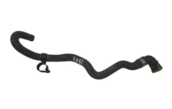 Volvo V40 Engine coolant pipe/hose