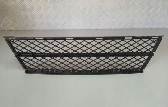 BMW 5 E60 E61 Front bumper lower grill 7178115