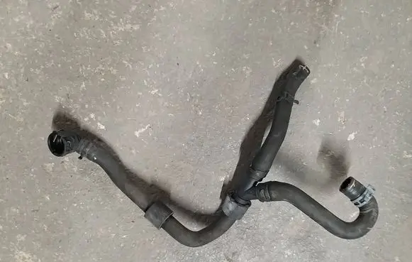 Seat Leon (5F) Engine coolant pipe/hose 5Q0122051EN