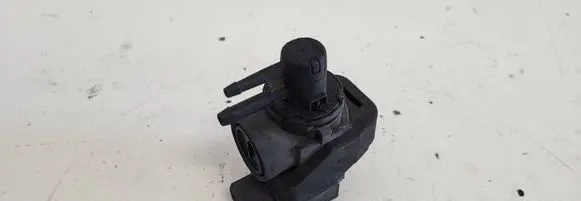 Nissan Qashqai Turbo solenoid valve 149567097R 3424819