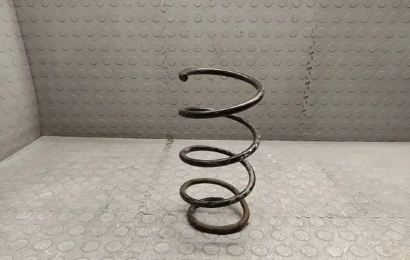 BMW 5 E60 E61 Front coil spring