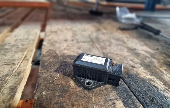 Peugeot 307 ESP acceleration yaw rate sensor 0265005253