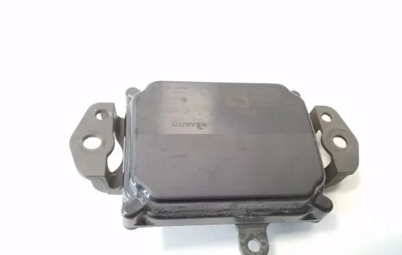 Toyota RAV 4 (XA50) Distronic sensor radar 8821033120
