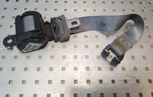 Jeep Grand Cherokee (WK) Rear seatbelt P1CL92BD5AA