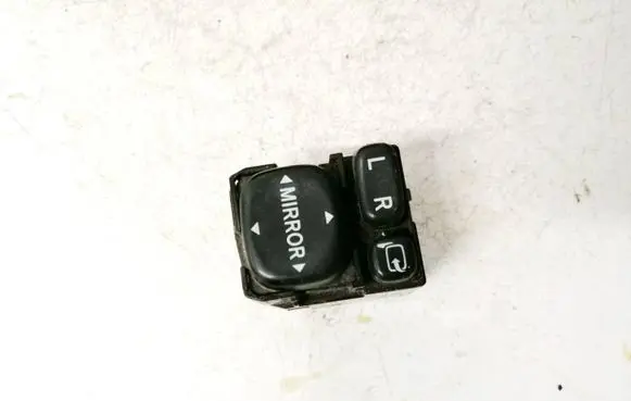 Toyota Avensis T220 Wing mirror switch 183575