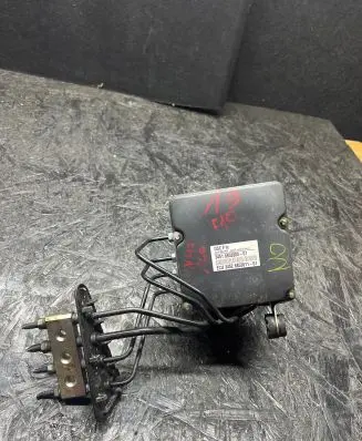 BMW 5 F10 F11 ABS Pump 6852808 6852811