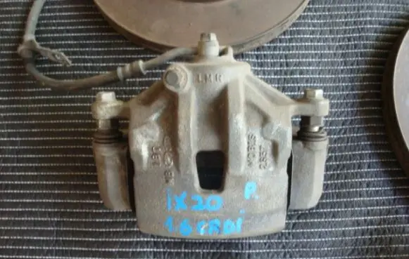 Hyundai ix20 Brake discs and calipers set 
