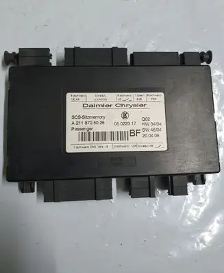 Mercedes-Benz CLS C219 Seat control module A2118705026 05022317