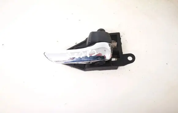 Toyota Avensis Verso Front door interior handle