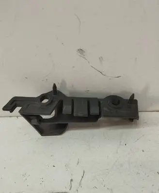 Audi A4 S4 B8 8K Front bumper mounting bracket 8K0807284