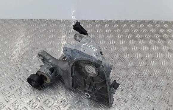 Fiat Bravo Engine mounting bracket 55205043 55190813