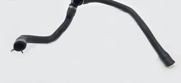 Ford Focus C-MAX Hybrid/electric vehicle battery cooling hoses/tubes 