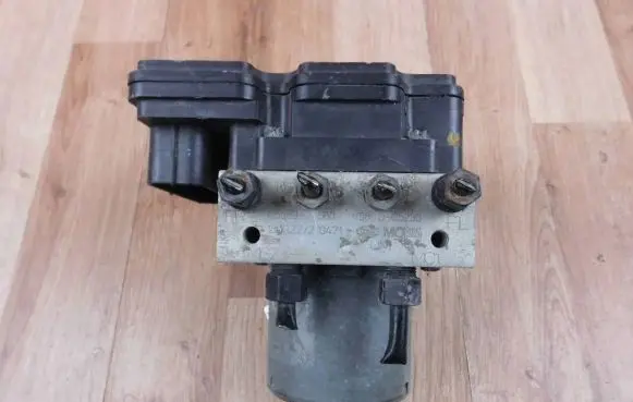 KIA Sorento ABS Pump 58910C5230 58900C5230 C558924560