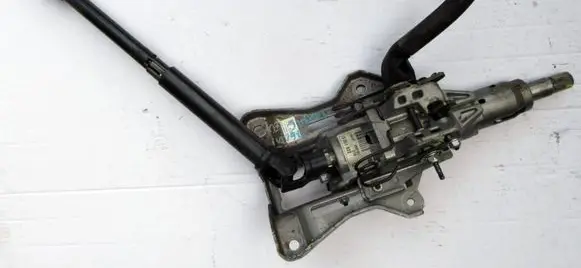 Opel Zafira C Steering column universal joint 13351822