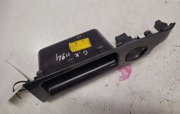 KIA Sorento Electric window control switch 4785201110