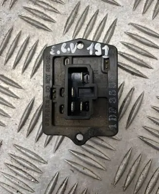 Suzuki Grand Vitara I Heater blower motor/fan resistor 1df355