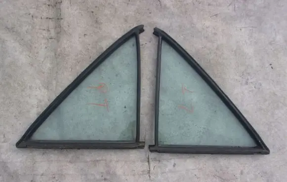 Mercedes-Benz S W126 Sliding door window/glass 